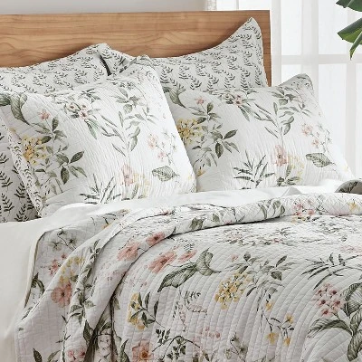 Viviana Quilt And Pillow Sham Set - Levtex Home 4 Viviana Quilt And Pillow Sham Set - Levtex Home - Image 4