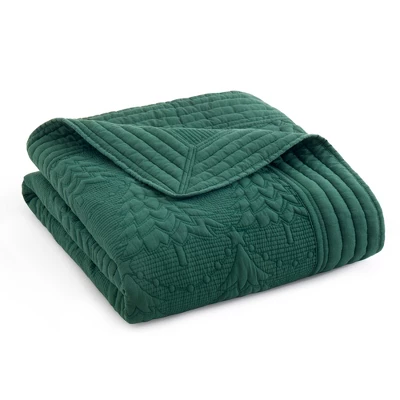 O Christmas Tree Quilted Throw - Levtex Home 5 O Christmas Tree Quilted Throw - Levtex Home - Image 5